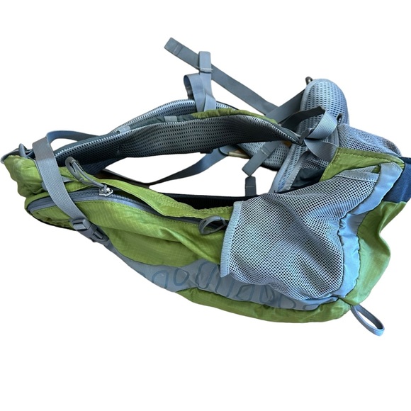 Osprey Stratos 24 Daypack - Picture 4 of 6